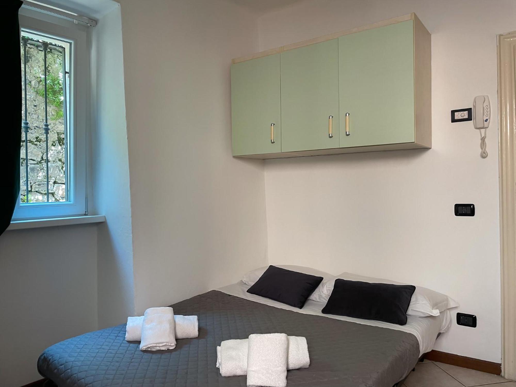 Roncati 7 Center Town Studio Apartments بيلاجيو المظهر الخارجي الصورة